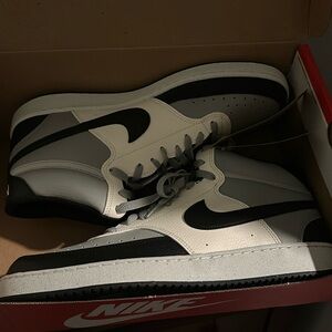 Nike Court Vision Mid Next Nature